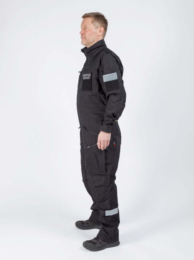 OrigoPro kesakenttahaalari heijastimella